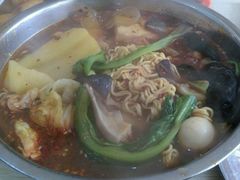 -闫家炸鸡架(五爱总店)