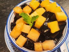-蝴蝶里·粤菜·点心(滨江龙湖店)
