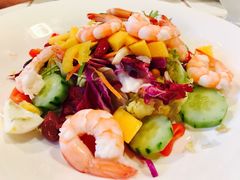 -塞拉瓦莱名品奥特莱斯