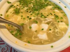 -吴记酱骨炖菜馆(康安路店)