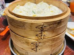 猪肉芹菜汤包-冷大厨灌汤包