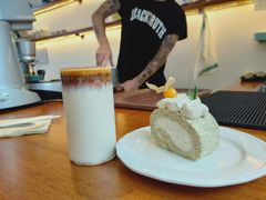 -Line 咖啡(石厦花园店)