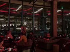 -饮湖威士忌鸡尾酒吧