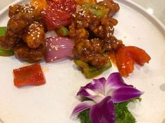 菠萝咕噜肉-鹅冠港式茶餐厅(来福士店)