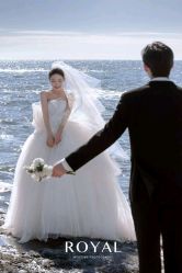 点击看大图 -挪娅婚纱摄影皇家会所