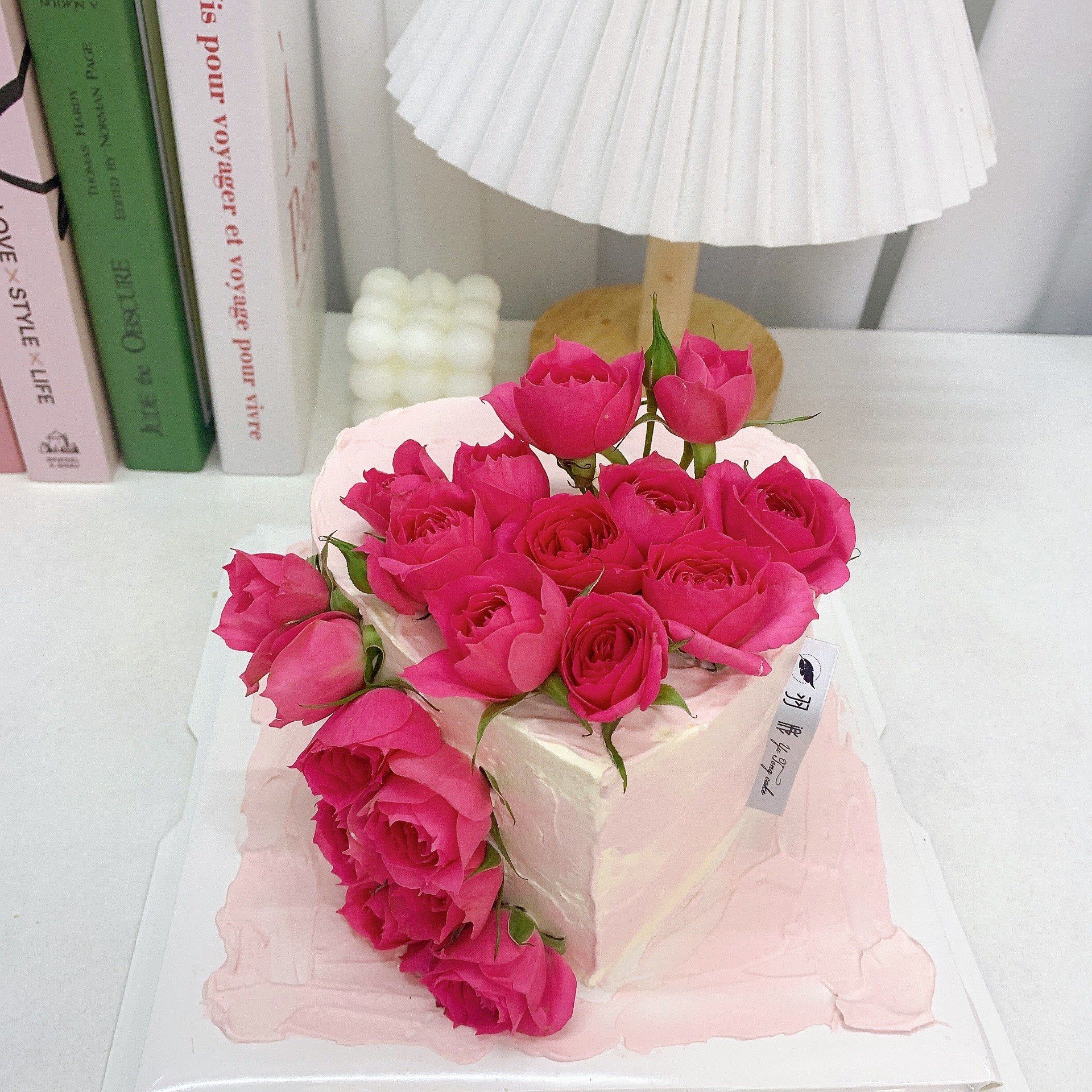 玫瑰鲜花蛋糕🎂