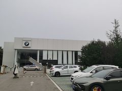 -北京中升宝辉宝马4S店