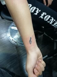 -刺客纹画纹身·洗纹身·穿孔饰品