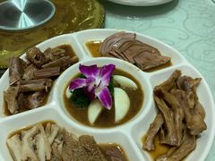 卤水拼盘-阿英煲(凉城路店)