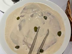 熟牛肉配吞拿鱼酱低温牛肉-CAPARESH開府莱舍(望京金辉店)