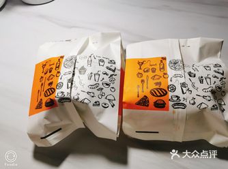 核桃和枣糕太搭了。枣香浓郁