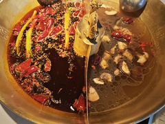-小龙翻大江文化火锅(宽窄店)