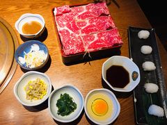炭火寿喜烧-炎蔵牛舌烤肉