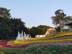 -龙凤山庄影视度假村