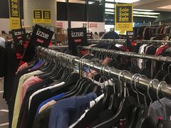 -东荟城名店仓