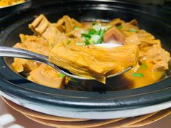 千岛湖笋干煲-姜君·千岛湖鱼头馆(浦东大道店)