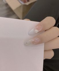 -慕拉美甲美睫皮肤管理