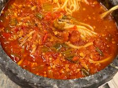 -浩海火燒雲傣家菜(芮欧百货店)