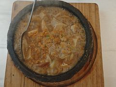 -品海楼·大连海胆锅贴馆(东港店)