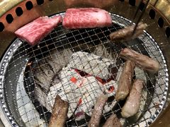 -山川小町·极番烧肉(新地假日广场店)