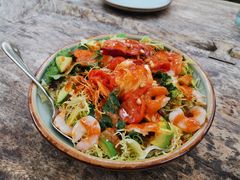 牛油果沙拉-RAC BAR(安福路店)