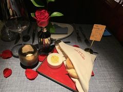 -弦月窗LUNETTE BY AMANDA(复兴路店)