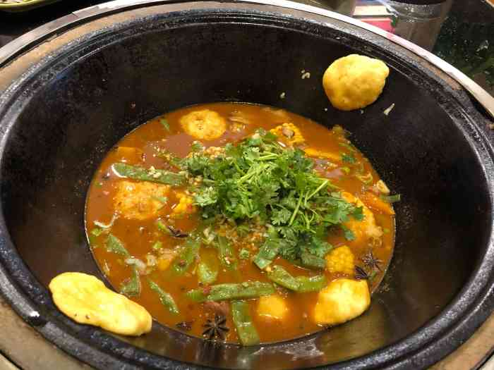 老渔翁铁锅炖(莘松店)-"疫情过后,找地方吃饭也挺难找到合自己口味.