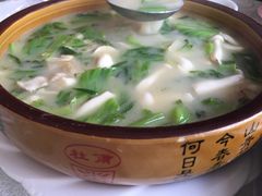 -鑫巴蜀小镇 · 水煮鱼专研店(玉桥店)