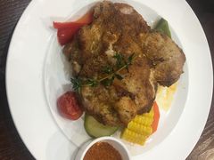 香煎鸡排配特制蘑菇酱-斯比特花园西餐厅(东方商厦店)