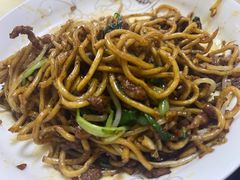 -小许三鲜砂锅馄饨店(家多乐烟酒店)