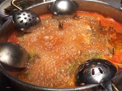 -野山舂·贵州现舂酸汤牛肉(民生路店)
