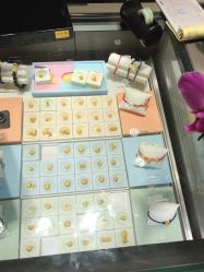 -周大福CHOW TAI FOOK(浦东八佰伴店)