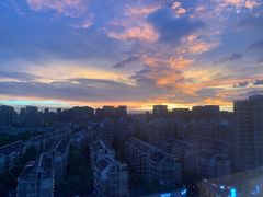 -乐刻运动健身(城西银泰店)