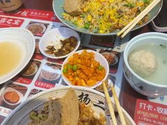 -扬二春炒饭(国庆路总店)