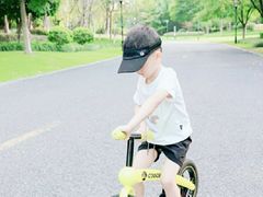 -八爪矩阵极限运动馆·儿童平衡车·感统训练(南海子公园校区)