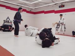 -DEFGROUP·巴西柔术·拳击·摔跤(世纪大道馆)