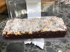 核桃布朗尼-TIMO COFFEE 阿拉校园面包