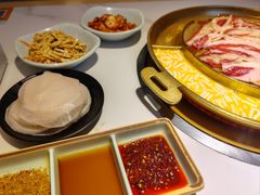 -猪啊牛呀羊啊铜盘烤肉(正大广场店)