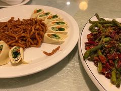 -黄家饺子东北特色菜馆(湖滨商业街店)