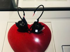 -BLACKSWAN黑天鹅(环球店)