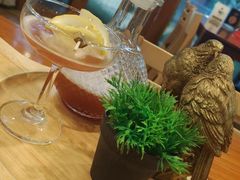 -Chom Cafe and Restaurant