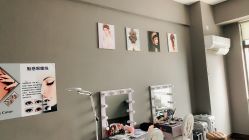 -美妆吧私人订制·化妆美甲美睫半永久