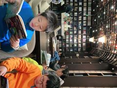 -钟书阁(松江泰晤士小镇店)