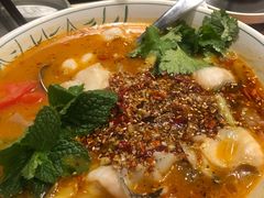 云南杨林酸菜鱼-云海肴·汽锅鸡·云南菜(高德置地店)