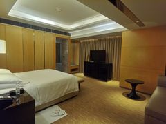 -上海宝华万豪酒店