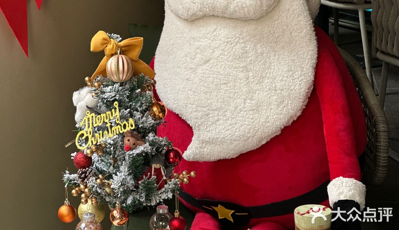 平安夜氛围感拉满的西餐厅