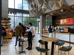 大堂-星巴克臻选(杭州嘉里中心1F店)