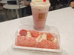 草莓魔法棒-奈雪的茶(石家庄万象城店)