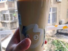 -CoCo都可(湖滨银泰店B区店)