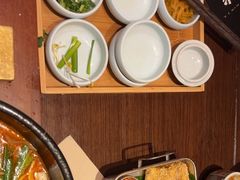 -银米·云南传统过桥米线(双廊黑金冠店)
